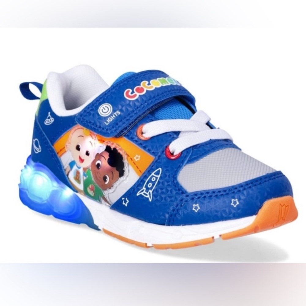 Cocomelon Toddler Boys Light Up Athletic Sneaker